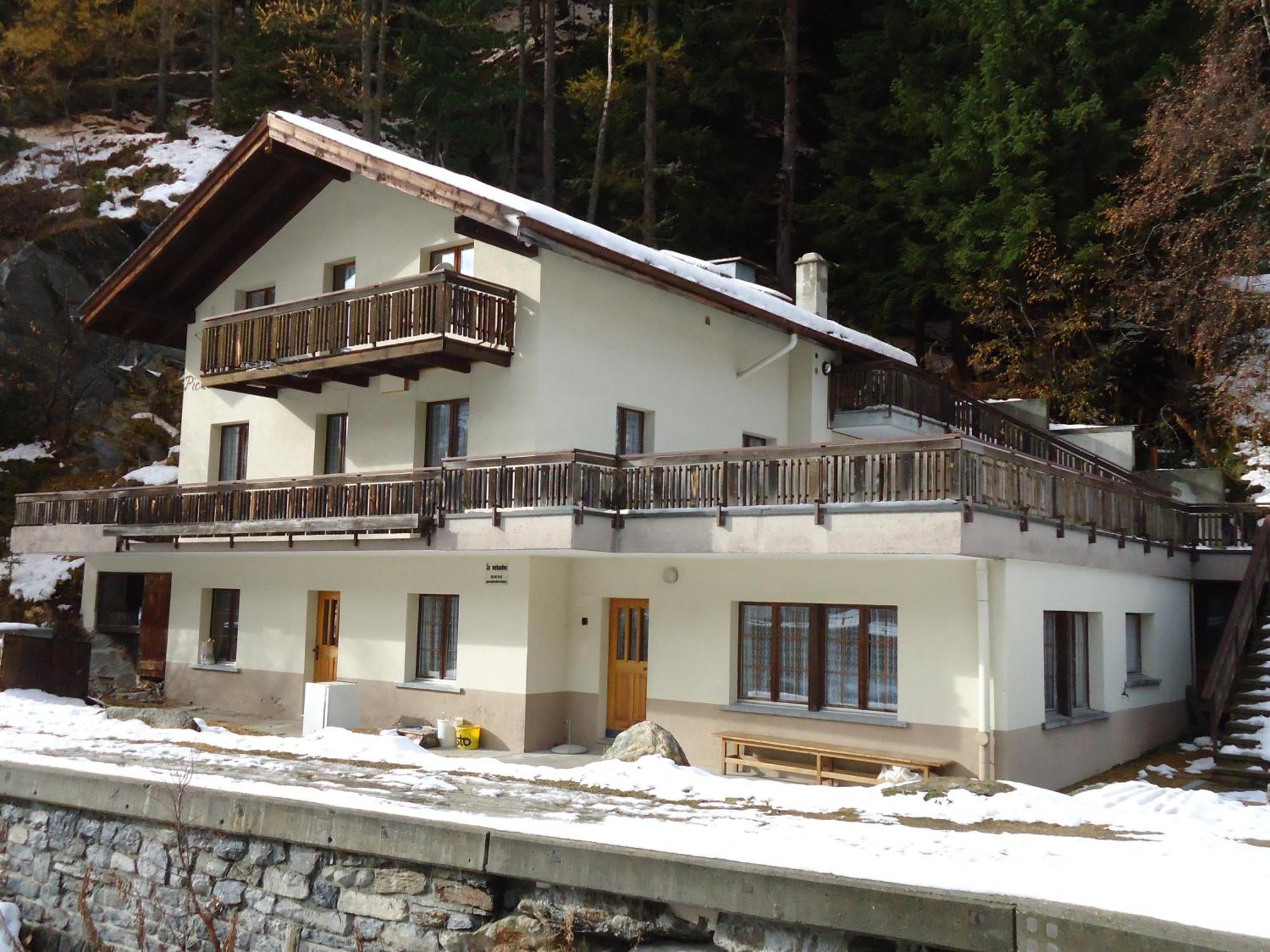 Haus Pickelschmiede Apartment Саас-Грунд Екстериор снимка