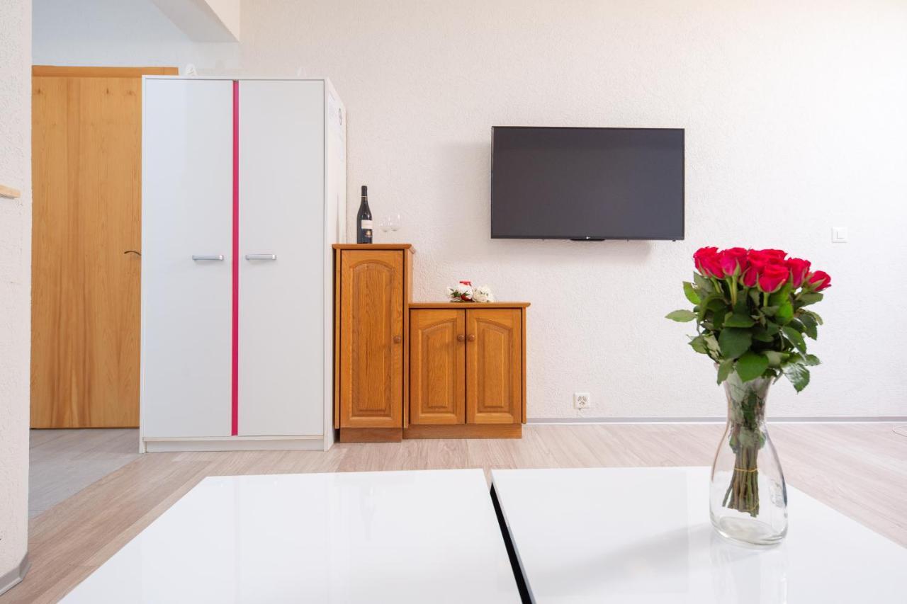 Haus Pickelschmiede Apartment Саас-Грунд Екстериор снимка
